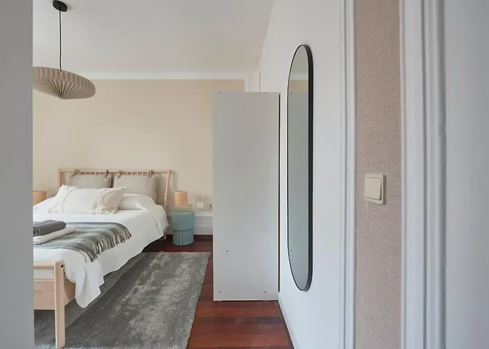 Bright Double In A Coliving Homestay szállás *