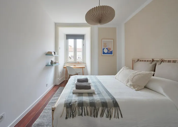 Pansiyon Bright Double In A Coliving Lisboa