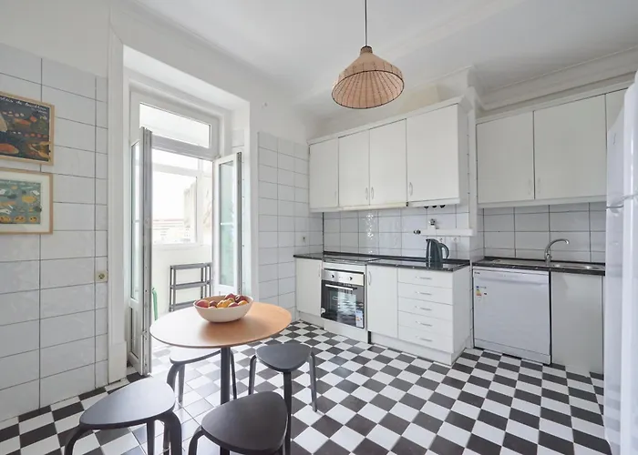 Bright Double In A Coliving Privat bolig Lisboa